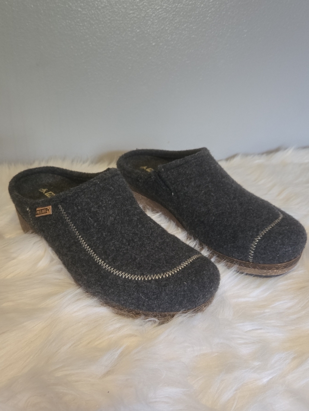 PIKOLINOS Charcoal Granada Felt Slip-On Clogs
